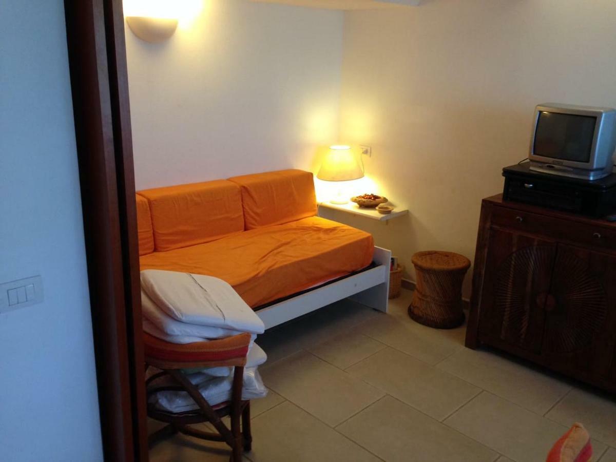 시미우스 Casa Vacanza La Terrazza Panoramica A 200 Mt Dal Mare 빌라 외부 사진
