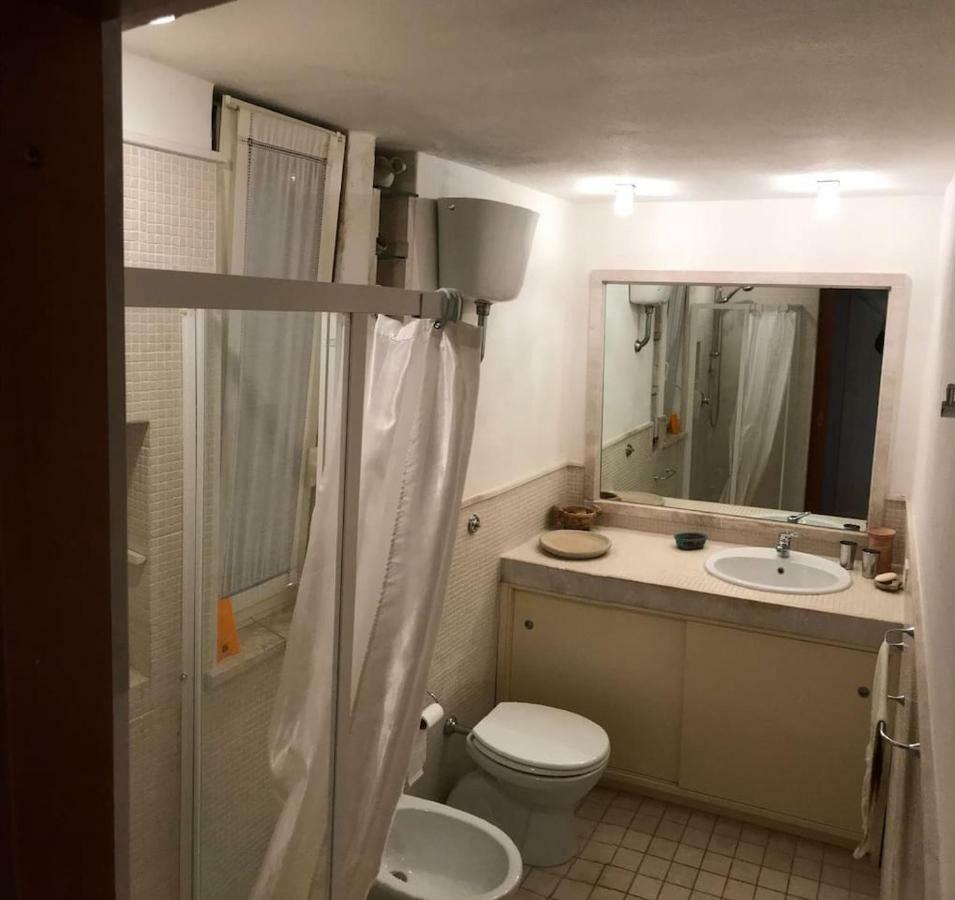 시미우스 Casa Vacanza La Terrazza Panoramica A 200 Mt Dal Mare 빌라 외부 사진